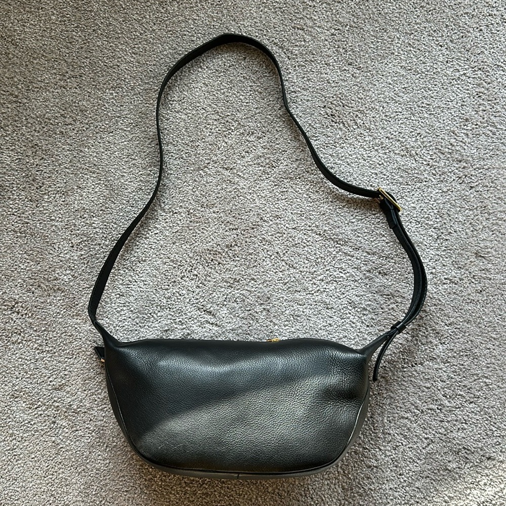 Madewell essential sling- leather